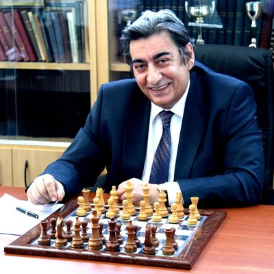 makropoulos